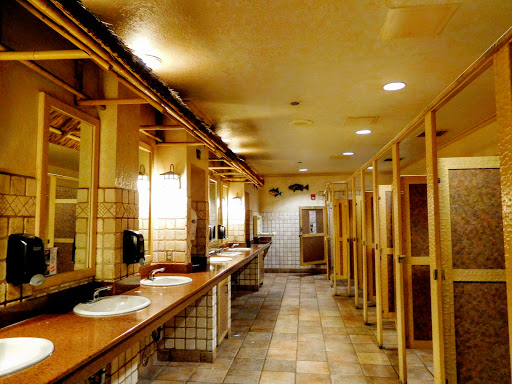 Sporting Goods Store «Bass Pro Shops», reviews and photos, 200 Gulf Stream Way, Dania Beach, FL 33004, USA