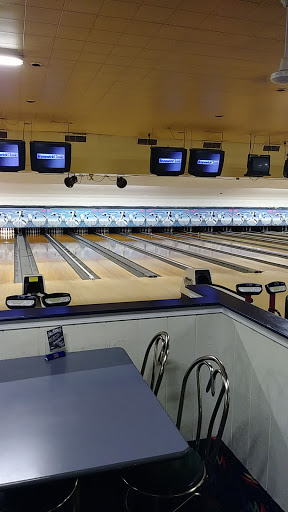 Bowling Alley «Mahoning Valley Lanes», reviews and photos, 2617 Mahoning Ave, Youngstown, OH 44509, USA