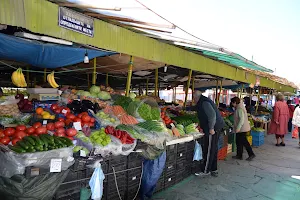 Общински пазар - Карлово image