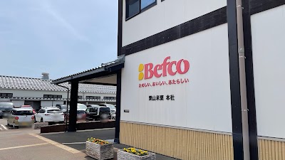 株式会社栗山米菓 新潟本社