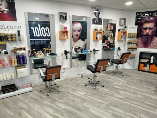 Estilistas Montse Sánchez-vera en Calafell, Tarragona