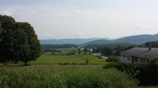 Grocery Store «Monkton General Store», reviews and photos, 231 Monkton Ridge # A, North Ferrisburgh, VT 05473, USA