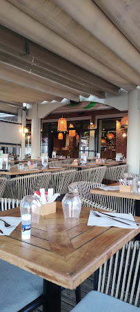 Atmosphère du Restaurant français L'Oasis à Narbonne - n°3