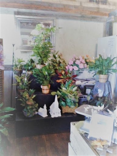 Florist «Every Loving Bloom Florist», reviews and photos, 110 Fairview Ln, Clarksville, TN 37040, USA