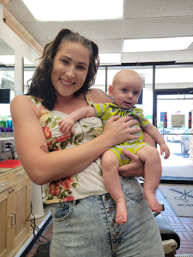 Barber Shop «Nora Plaza Barber Shop», reviews and photos, 1300 E 86th St # 4, Indianapolis, IN 46240, USA