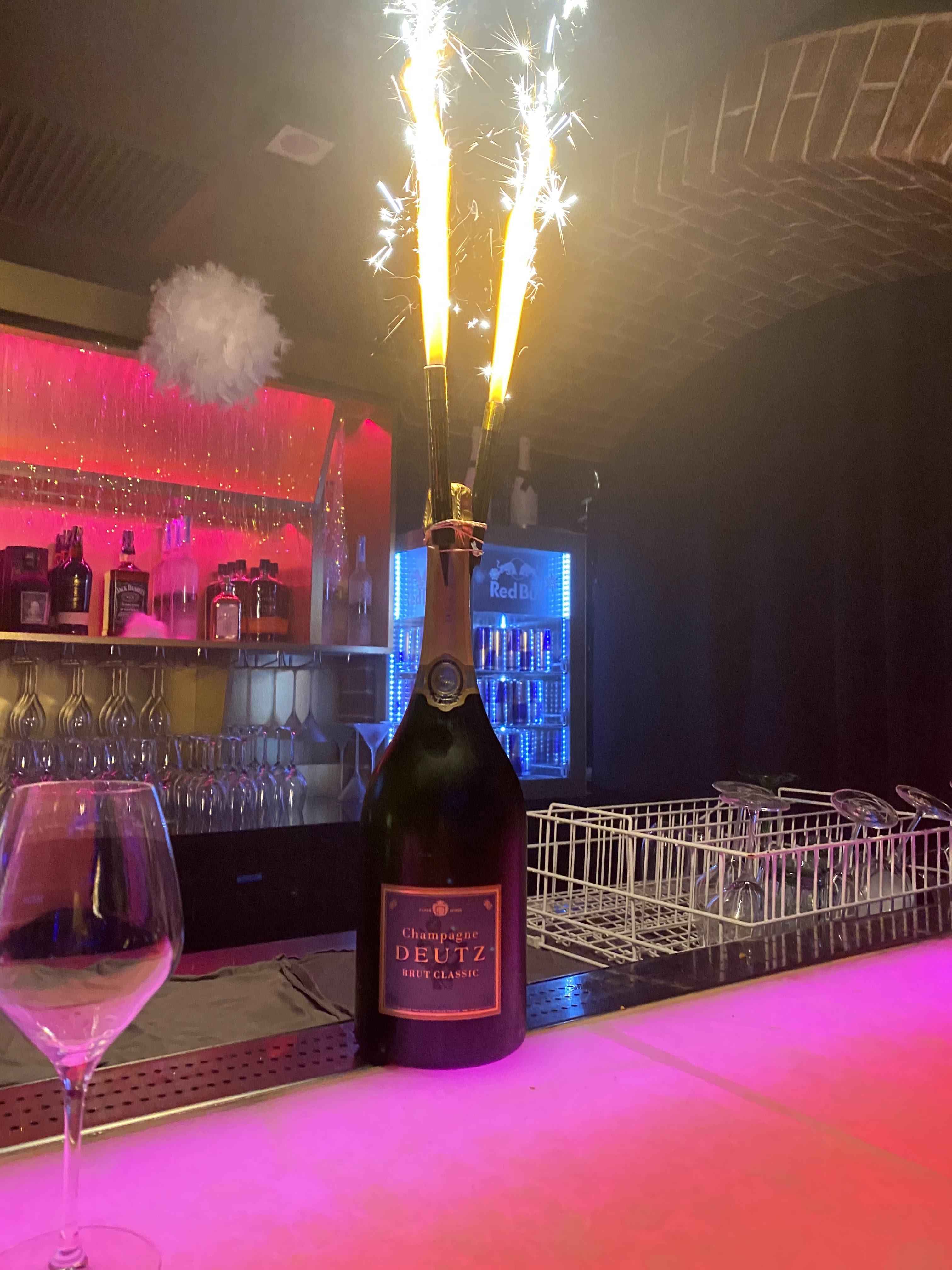 Photo n° 2 de l'avis de Champagne.� fait le 30/03/2020 à 20:00