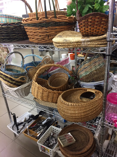 Thrift Store «Goodwill», reviews and photos, 3282 N State Rd 7, Lauderdale Lakes, FL 33309, USA