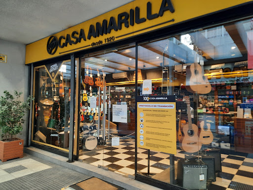 Casa Amarilla