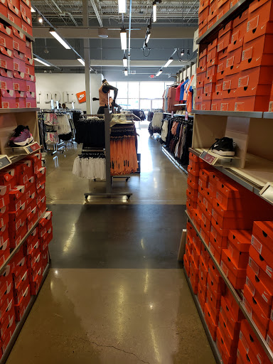 Sporting Goods Store «Nike Factory Store», reviews and photos, 1622 Galleria Blvd, Brentwood, TN 37027, USA