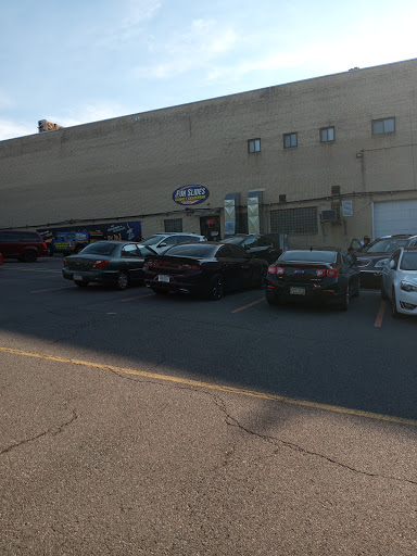 Bowling Alley «Pines Plaza Bowling Lanes», reviews and photos, 1130 Perry Hwy, Pittsburgh, PA 15237, USA