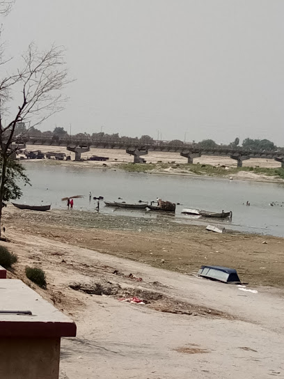 Park Panchal Ghat - Park in Sota Bahadurpur , India