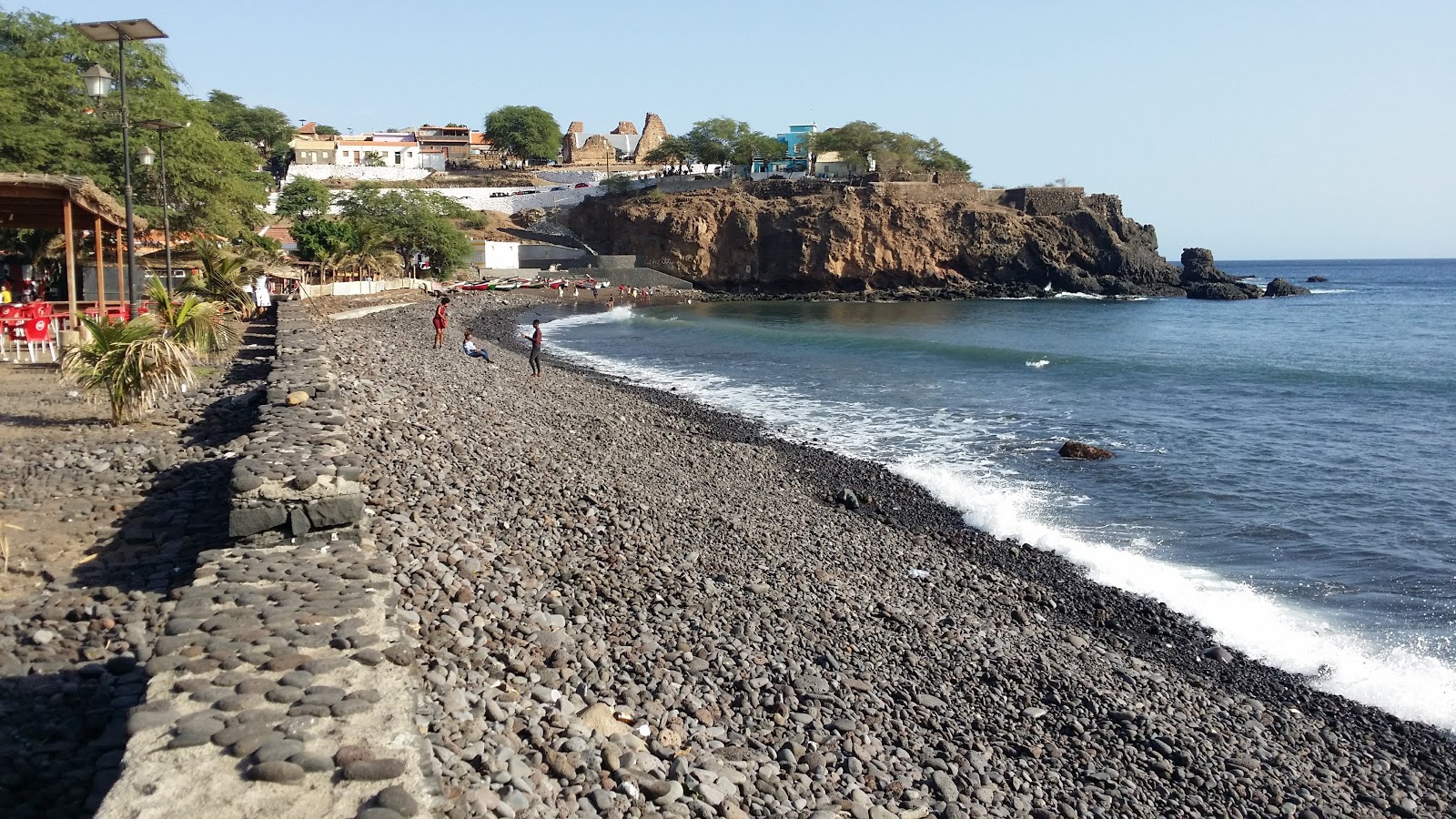 Valokuva Praia Cidade Velhaista. puhtaustasolla korkea