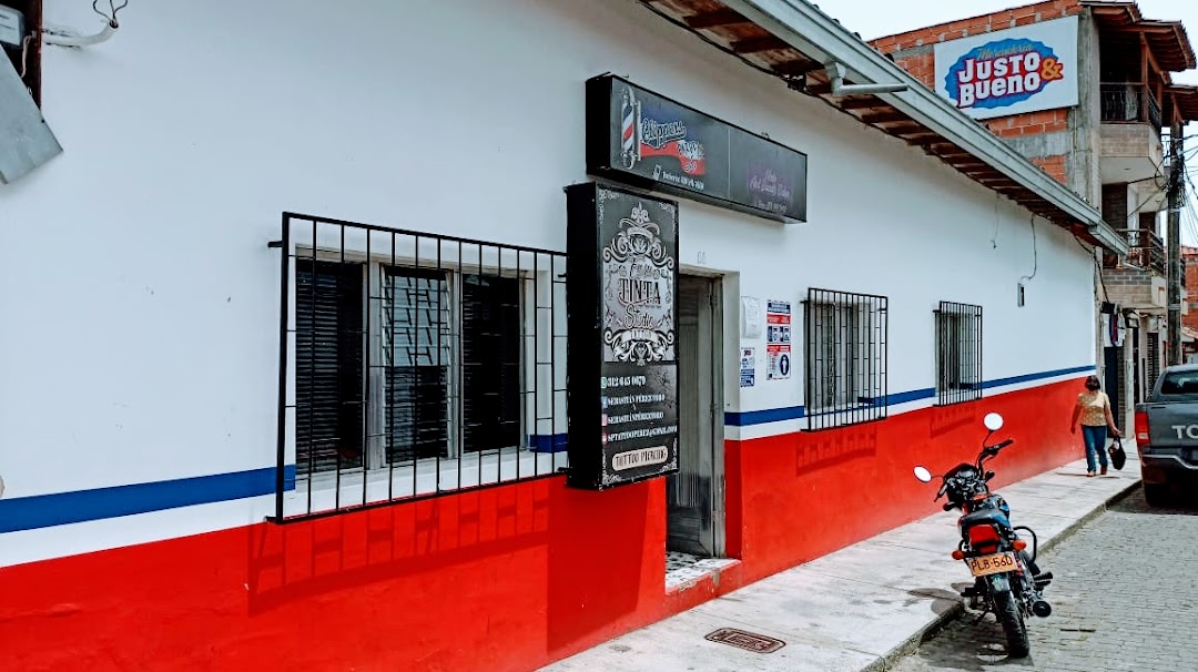 Clippers barber shop la unión