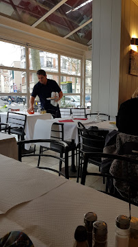 Atmosphère du Restaurant Le Relais de Bretagne à Boulogne-Billancourt - n°5