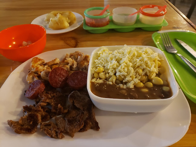 Opiniones de Los Ñaños Carnes y Mariscos en Salinas - Restaurante
