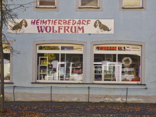 Heimtierbedarf Wolfrum unter Tirschenreuth, 