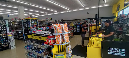 Discount Store «Dollar General», reviews and photos, 21887 W Eleven Mile Rd, Southfield, MI 48076, USA