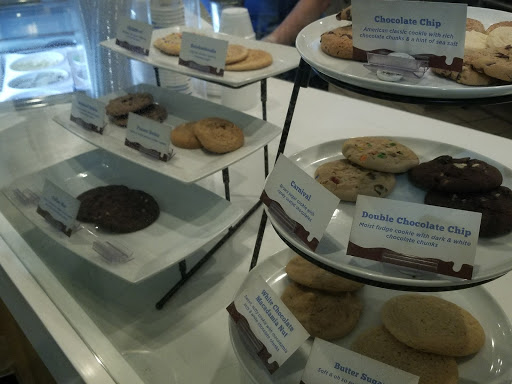 Ice Cream Shop «CREAM Ontario», reviews and photos, 960 Ontario Mills Dr, Ontario, CA 91764, USA