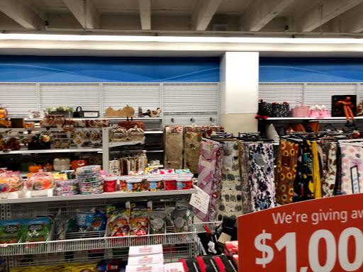 Clothing Store «Ross Dress for Less», reviews and photos, 19 Colma Blvd, Colma, CA 94014, USA