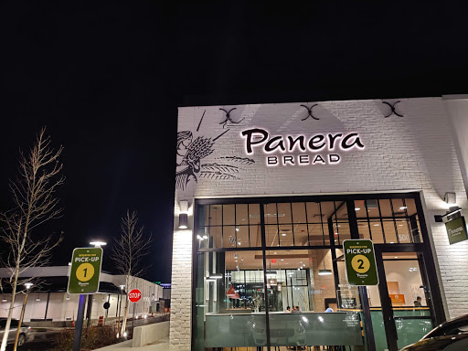 Shopping Mall «Woburn Mall», reviews and photos, 296 Mishawum Rd, Woburn, MA 01801, USA