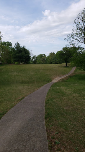 Golf Driving Range «Eastland Green Golf Course», reviews and photos, 550 Clubhouse Ln, Clarksville, TN 37043, USA