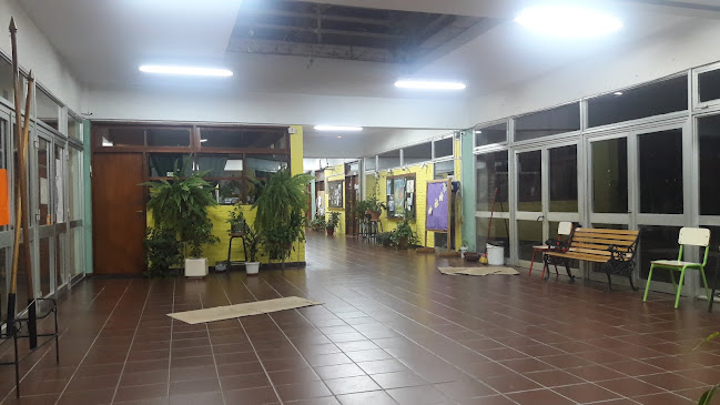 Opiniones de Liceo 2 Timbó en Guichón - Escuela