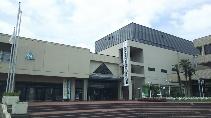 養父市立ビバホール