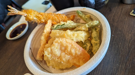 Totto Ramen & Sushi Bar image