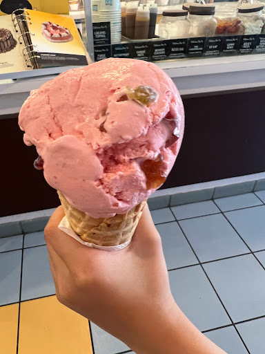 Ice Cream Shop «Marble Slab Creamery», reviews and photos, 780 E Road to Six Flags St #234, Arlington, TX 76011, USA