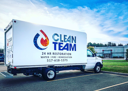Commercial cleaning service Lansing