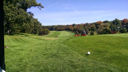 Golf Course «Topstone Golf Course», reviews and photos, 516 Griffin Rd # A, South Windsor, CT 06074, USA