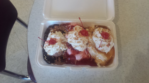 Ice Cream Shop «Indulge», reviews and photos, 10 S Main St, Fortville, IN 46040, USA