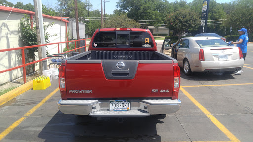 Car Wash «SuperShine Car Wash», reviews and photos, 600 N Carrier Pkwy, Grand Prairie, TX 75050, USA