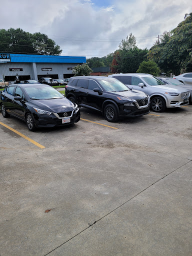Auto Body Shop «Elite Auto Collision - Lawrenceville», reviews and photos, 881 Cripple Creek Dr, Lawrenceville, GA 30043, USA