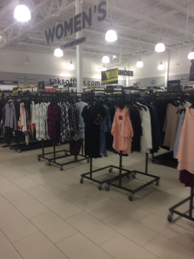 Department Store «Saks OFF 5TH», reviews and photos, 3885 Eagan Outlets Pkwy, Eagan, MN 55122, USA