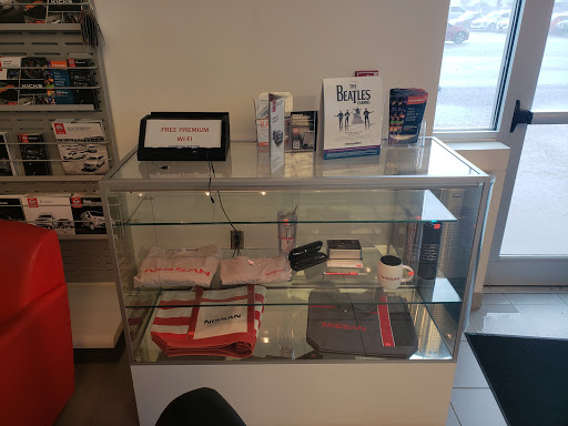 Car Dealer «Orr Nissan of Fort Smith», reviews and photos, 6520 Autopark Dr, Fort Smith, AR 72908, USA