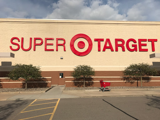Target, 3800 Lexington Ave N, Shoreview, MN 55126, USA, 
