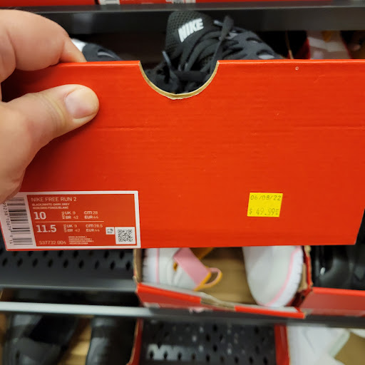 Sporting Goods Store «Nike Clearance Store», reviews and photos, 1275 Marina Blvd, San Leandro, CA 94577, USA