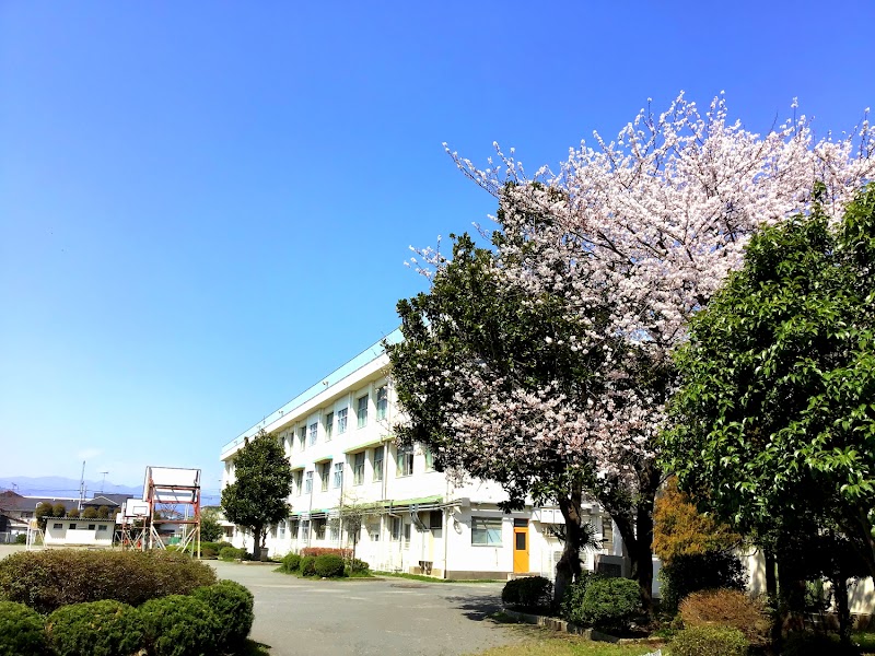 座間市立東原小学校