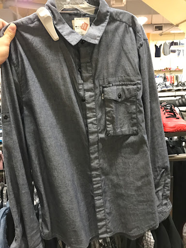 Used Clothing Store «Crossroads Trading Co.», reviews and photos, 128 NW 23rd Ave, Portland, OR 97210, USA