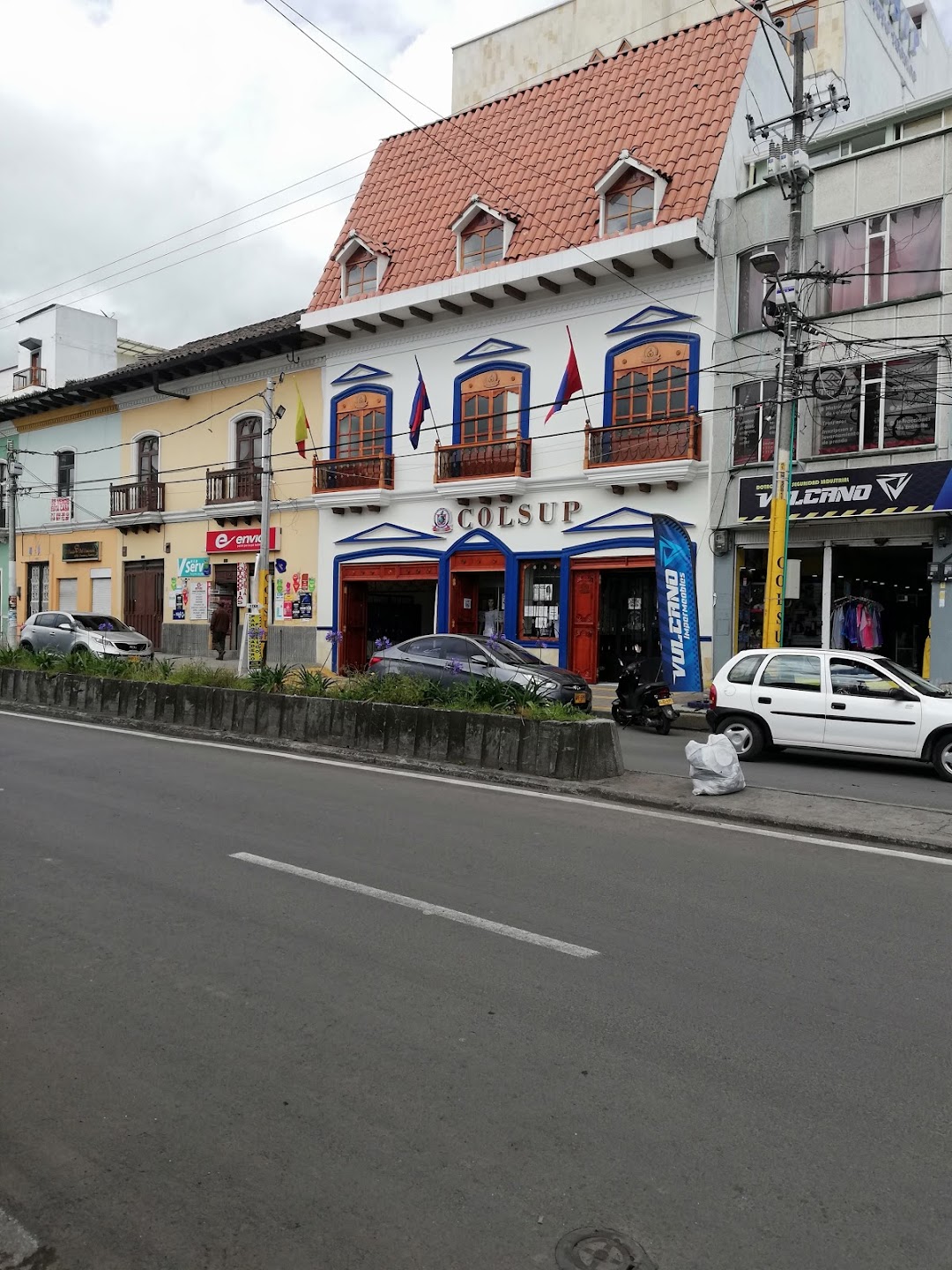 Instituto Técnico COLSUP Sede A