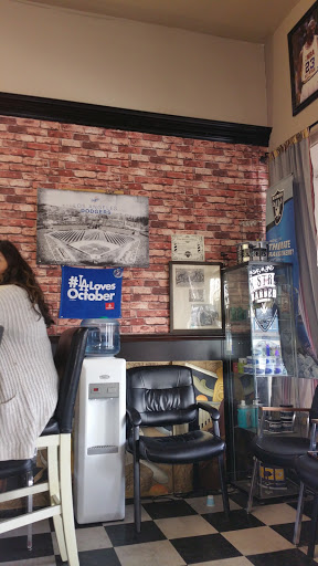 Barber Shop «Oak St. Barber Shop», reviews and photos, 9751 Oak St, Bellflower, CA 90706, USA