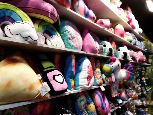 Toy Store «Learning Express Toys of Shreveport», reviews and photos, 5733 Youree Dr, Shreveport, LA 71105, USA