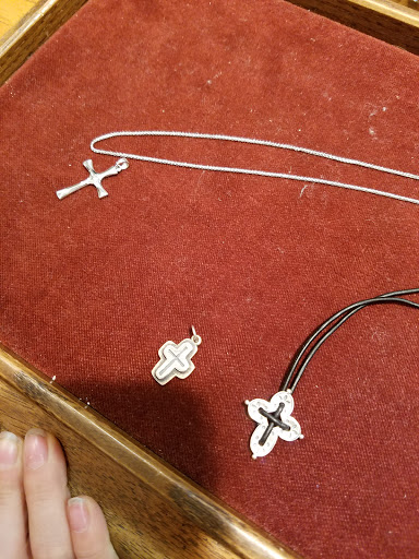 Jewelry Store «James Avery Jewelry», reviews and photos, 5535 W Loop 1604 N #111, San Antonio, TX 78253, USA