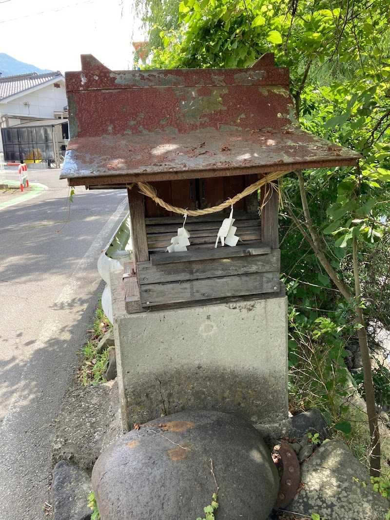 津島神社