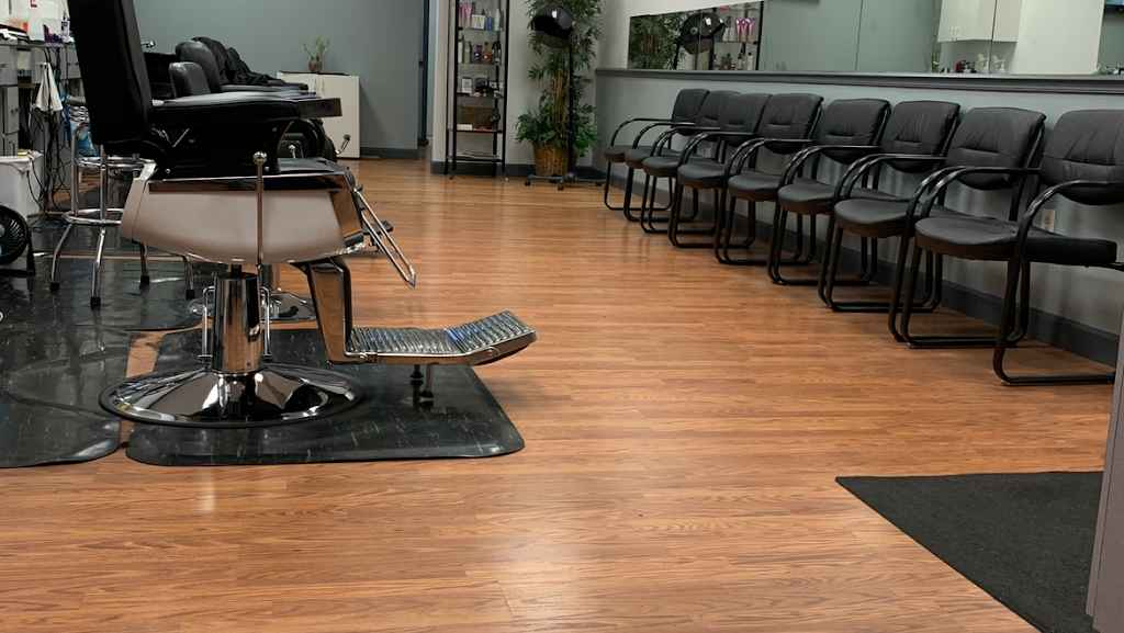 Minh's Barbershop 21113