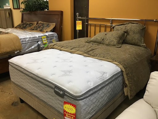 Furniture Store «Furniture Factory Outlet», reviews and photos, 1162 Gateway Loop, Springfield, OR 97477, USA