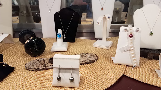 Jewelry Store «Diamond Rush Jewelers», reviews and photos, 1727 Brevard Rd, Hendersonville, NC 28791, USA