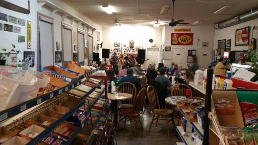 Grocery Store «Netts Country Store & Deli», reviews and photos, 4356 Skelley Rd, Santa Fe, TN 38482, USA