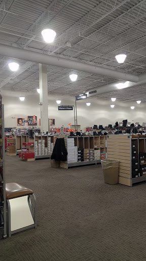 Shoe Store «DSW Designer Shoe Warehouse», reviews and photos, 2426 Lincoln Hwy, Langhorne, PA 19047, USA
